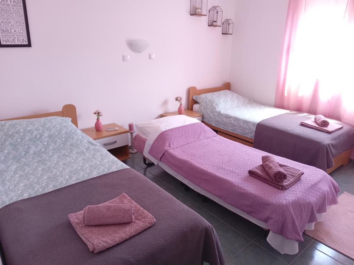 Holiday House Lara Starigrad Paklenica Extérieur photo